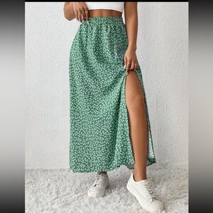 SHEIN Teal Floral Print Skirt